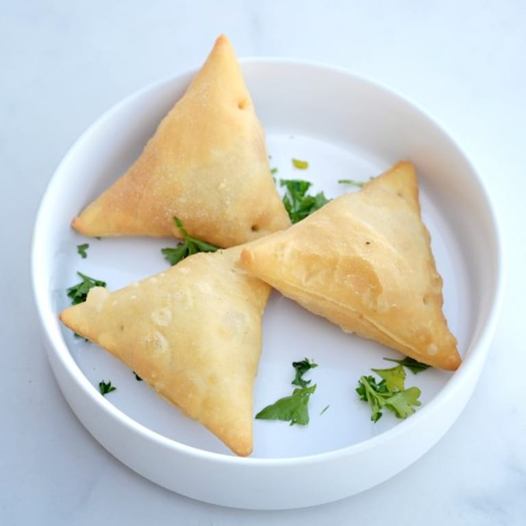 Delicious Samosa: A Middle-Eastern Treat